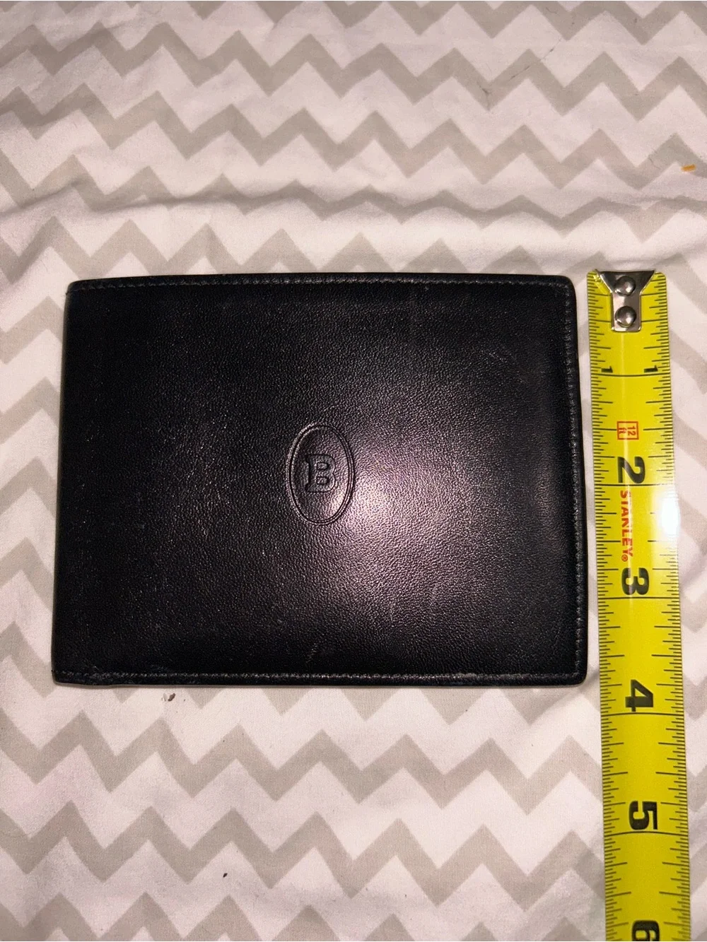 Bally Vintage Black Leather Men's Bifold Wallet with Embossed 'B'